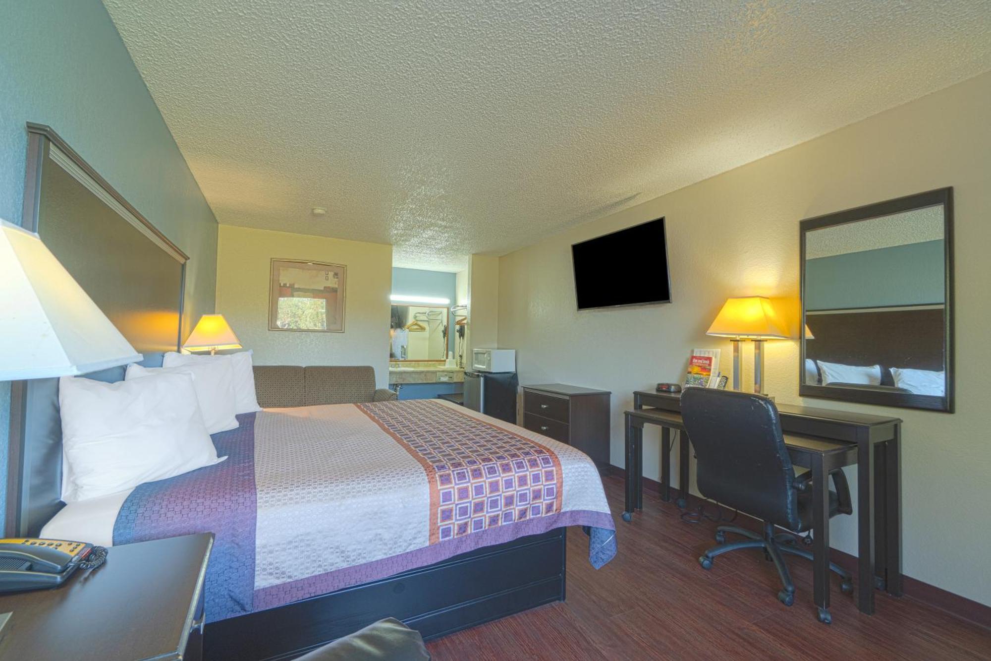 Regency Inn & Suites By Oyo Bay City Tx Exteriér fotografie