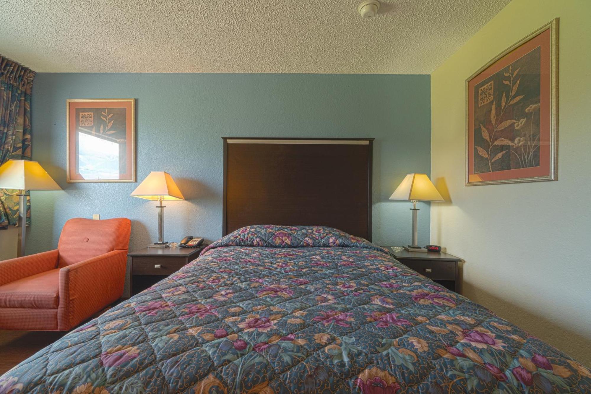 Regency Inn & Suites By Oyo Bay City Tx Exteriér fotografie