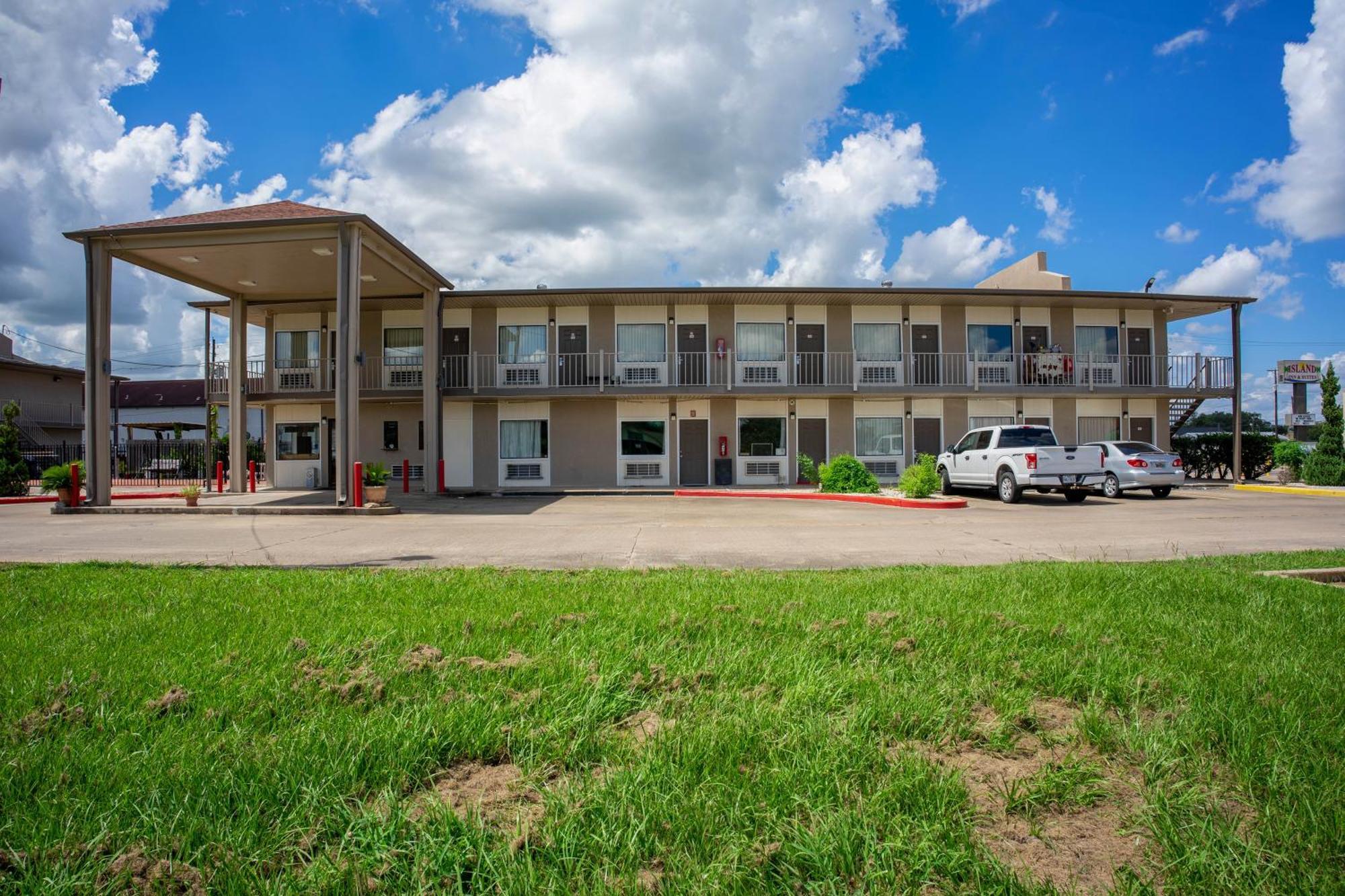 Regency Inn & Suites By Oyo Bay City Tx Exteriér fotografie